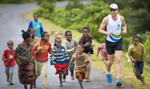 Pretrčao 100 maratona u 100 dana za 100 tisuća dolara