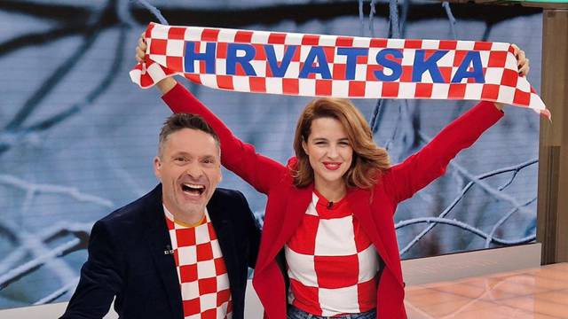 Doris Pinčić u kockicama vodila emisiju 'Dobro jutro, Hrvatska' i tako pružila podršku Vatrenima