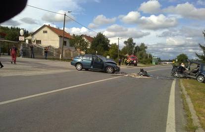 Mitsubishi udario Hyundai, poginula su oba vozača