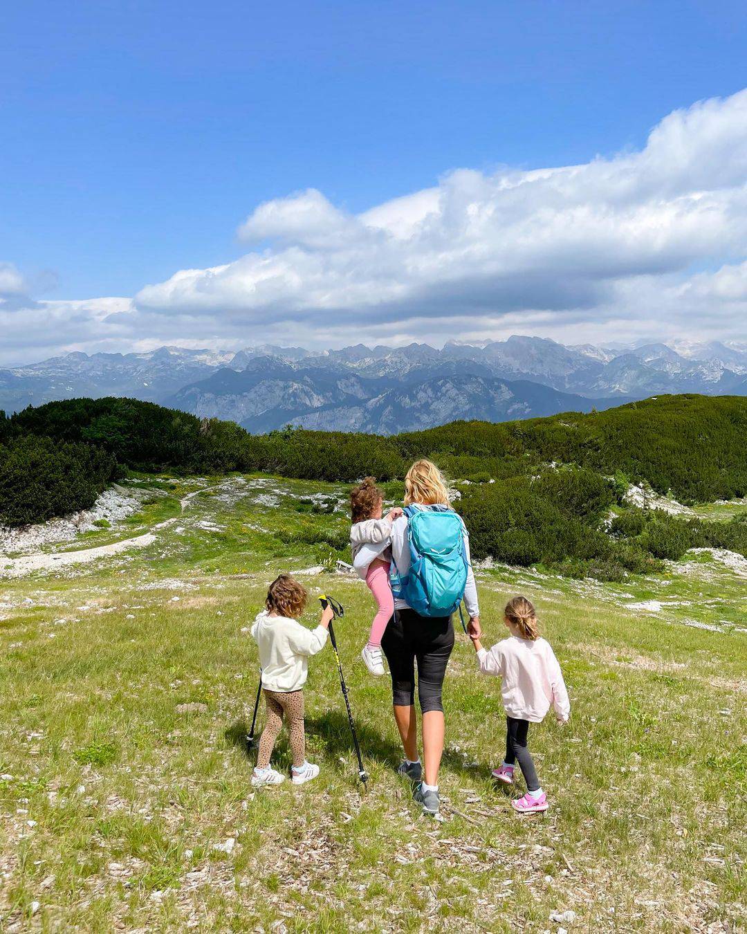 Rendeli ljetovanje zamijenila odlaskom u planine, s obitelji kampirala na jezeru u Sloveniji