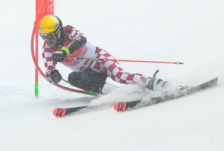 Peking: Nakon druge vožnje veleslaloma na ZOI Zubčić zauzeo 10., a Kolega 21. mjesto