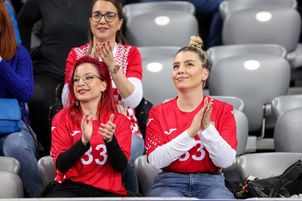 Zagreb: Navijači na rukometnoj utakmici Svjetskog prvenstva Hrvatska - Zelenortski Otoci 