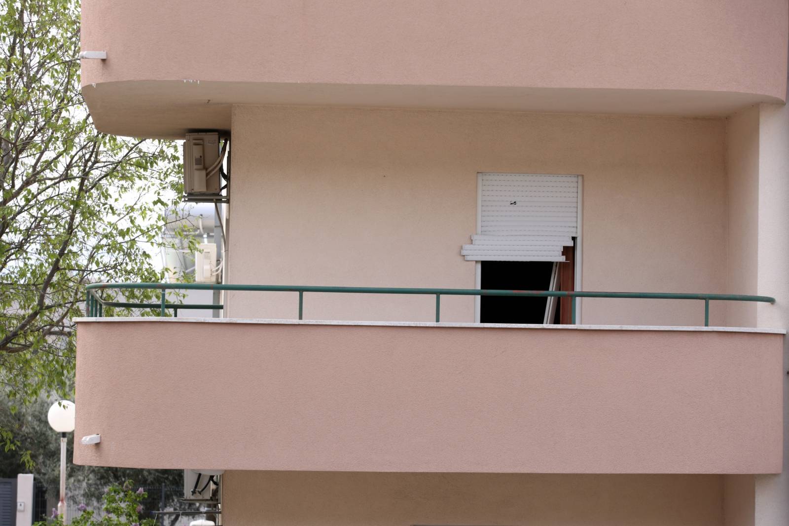KaÅ¡tel LukÅ¡iÄ: Zgrada u kojoj je muÅ¡karac priveden zbog obiteljskog nasilja