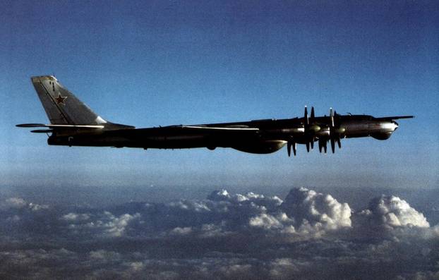 Tupolev Tu-95 Bear side view 1984