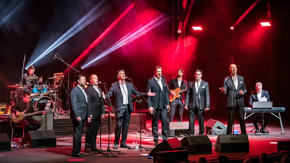 Klapa Rišpet: Kazalište je odzvanjalo ljubavnim stihovima