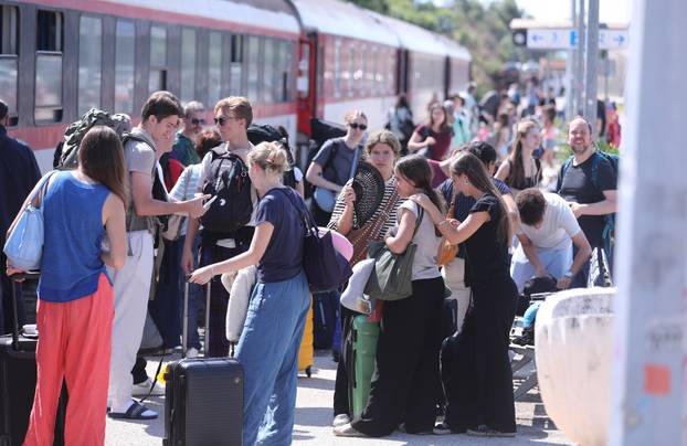 Split: Vlak iz Bratislave stigao je pun turista koji idu na Ultru 