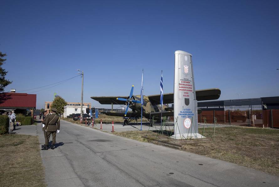 Osijek: Obilježavanje godišnjice osnutka Prvog samostalnog zrakoplovnog voda