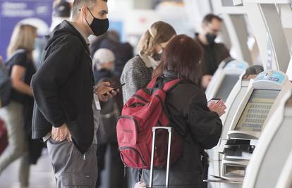 SAD: Turističke i aviokompanije traže ukidanje testiranja na covid za cijepljene putnike