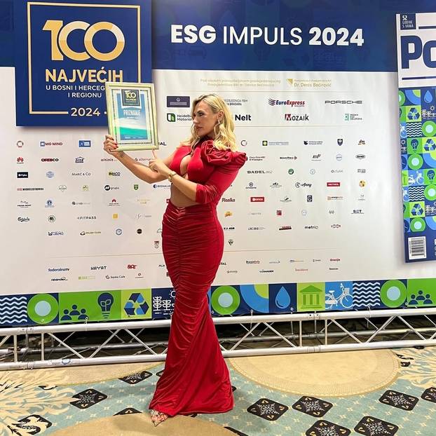 FOTO Fitness trenericu iz BiH svi znaju kao Anny Chanel: 'Svom radniku poklonila sam stan!'