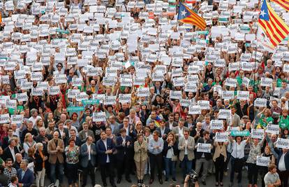 Carles Puigdemont odbio je sazvati prijevremene izbore