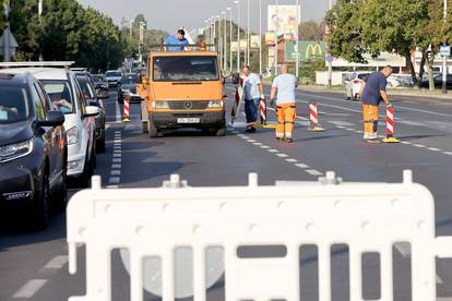 FOTO Prometni kaos u najavi: Kreće obnova kolnika na istoku Zagreba, zatvaraju jednu traku