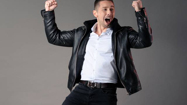 Sebastian Popović predstavlja prvi singl “Da s tobom”
