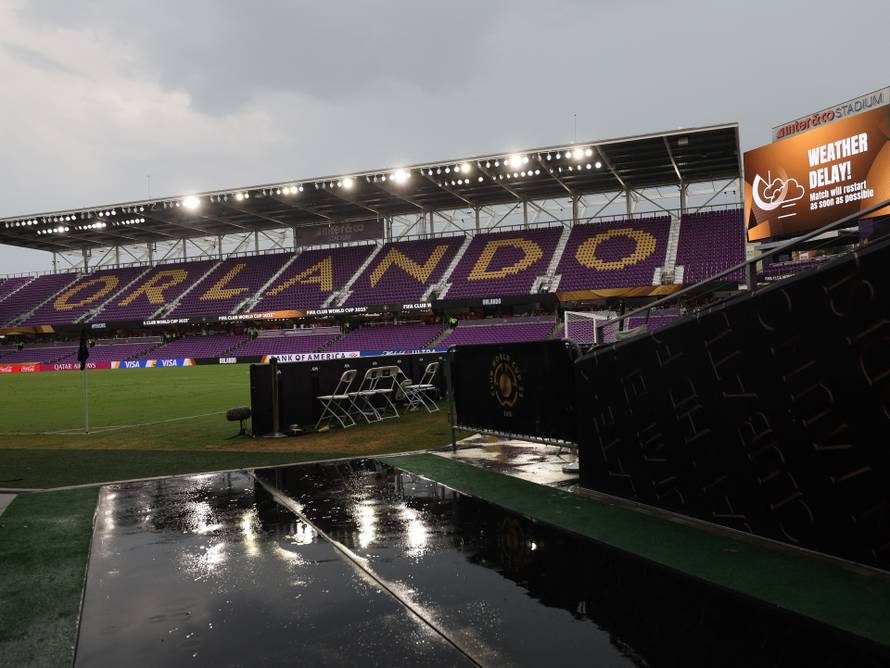 FIFA Club World Cup - Group C - Benfica v Auckland City