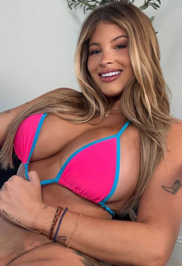 FOTO Imala je najveće grudi i bila ovisna o seksu: 'Sad sam u celibatu i želim se iscijeliti'