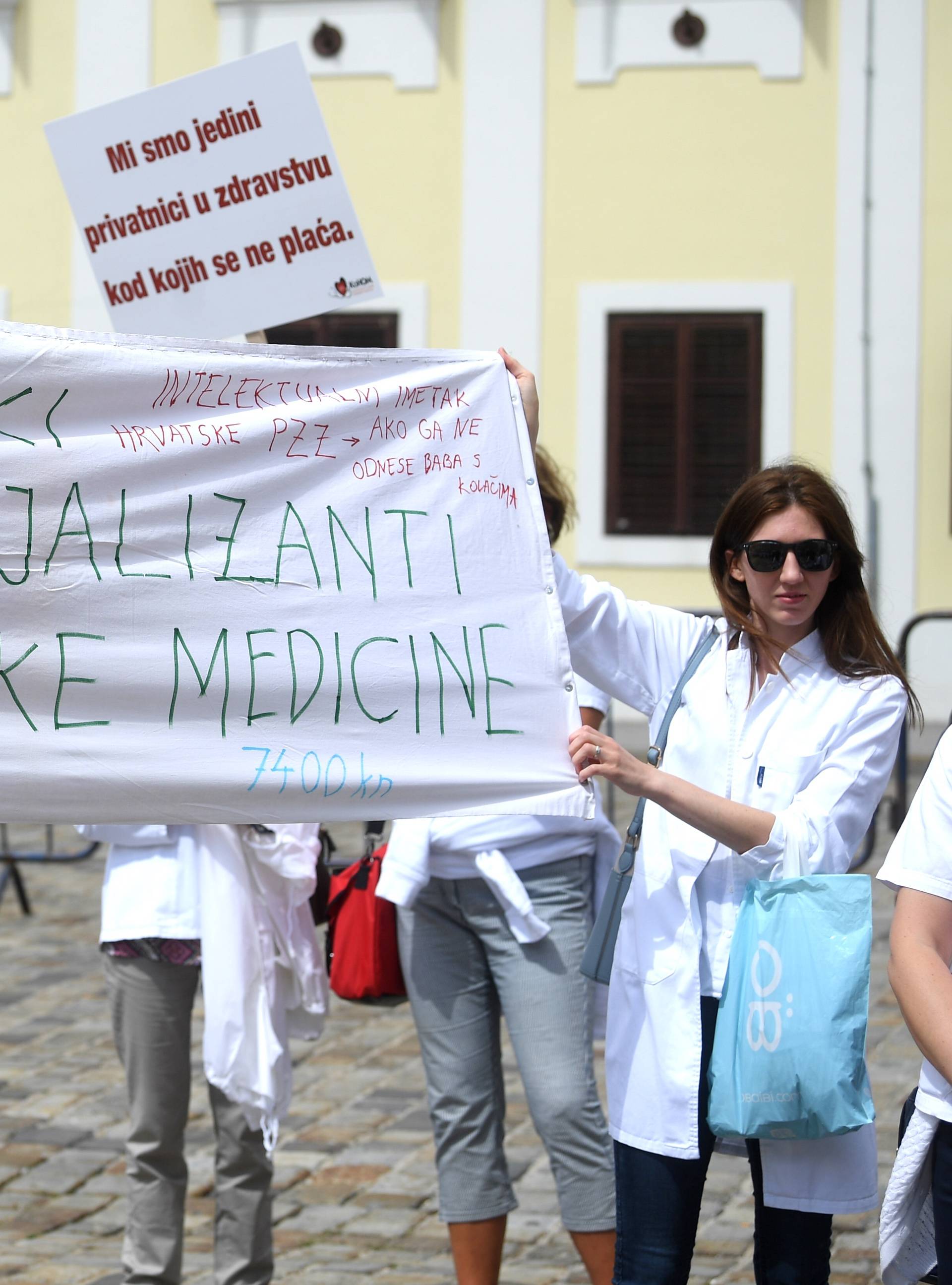 'Izašli smo na ovaj prosvjed da ne izađemo iz naše zemlje...'