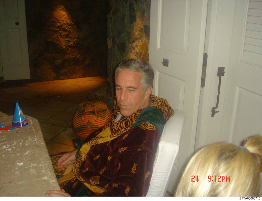 Ruskinje, privatni letovi, party na otoku: Ovako je Epstein gradio svoju mrežu sa slavnima