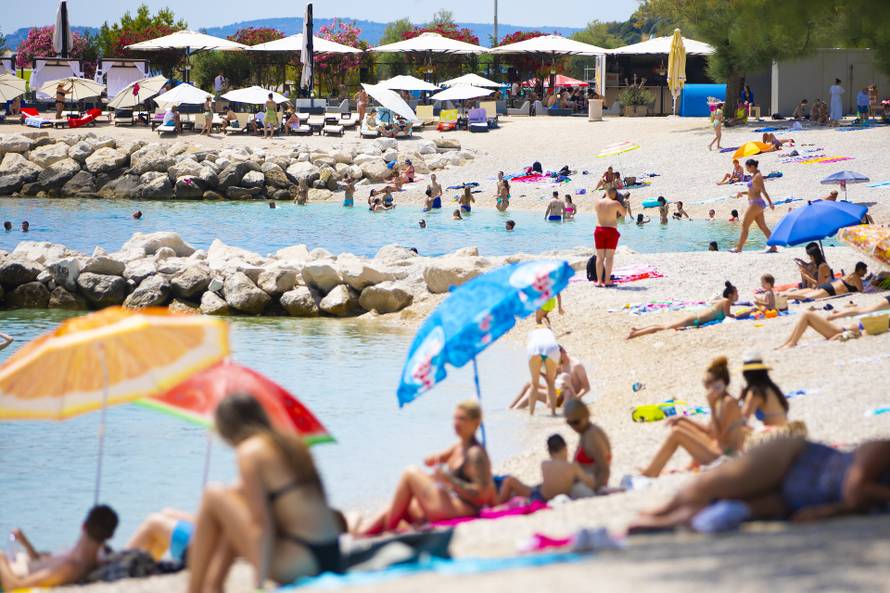 Još uvijek na plažama mali broj kupača iako temperature rastu