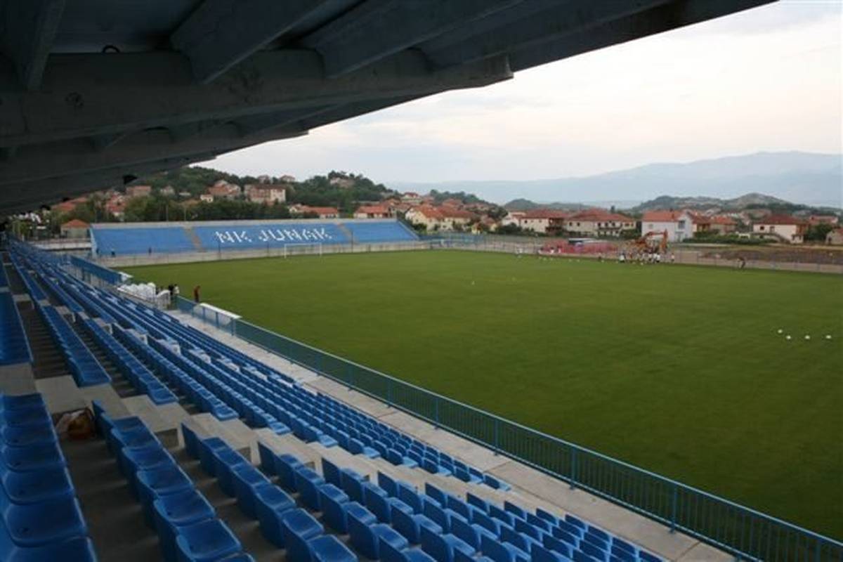Otkazana utakmica Hajduka 2 i Junaka: Igrač zaražen koronom