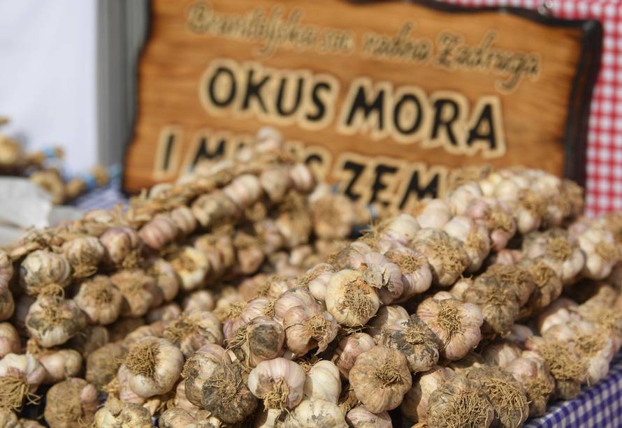 Spavate li na jastuku od ljuski heljde manje se znojite i hrčete