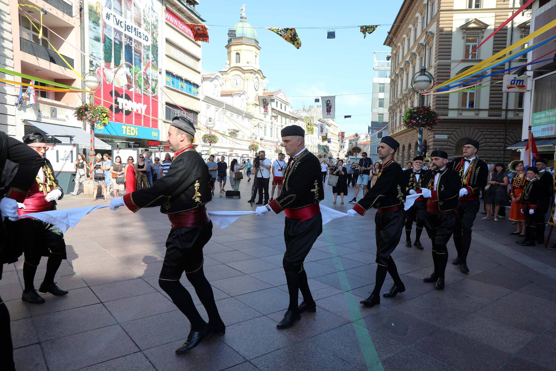 Rijeka: Nastup Bokeljske mornarice povodom blagdana svetog Vida