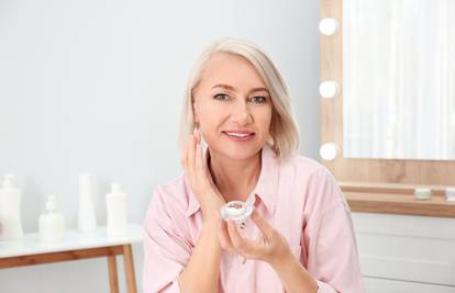 Retinol i retinoidi - koje su sličnosti, a koje razlike između ta dva anti-age sastojka