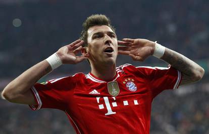 To bila senzacija: Čim Pep ode, Bayern vraća Mandžukića?!