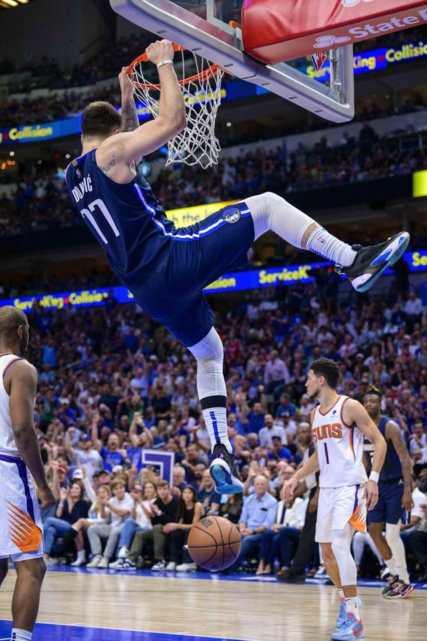 NBA: Playoffs-Phoenix Suns at Dallas Mavericks