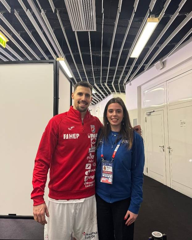 FOTO Novo lice na Maksimiru: Dvostruku krunu 'modrih' slavi nekadašnja misica i odbojkašica