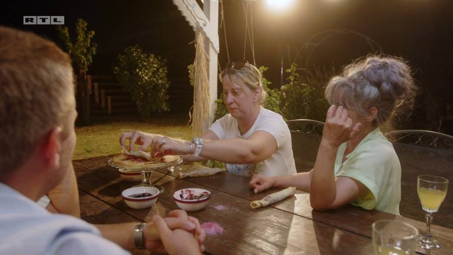 Ekipa se u 'Večeri za 5' ponovno odlično zabavila, a atmosfera je Mladenu donijela 71 bod