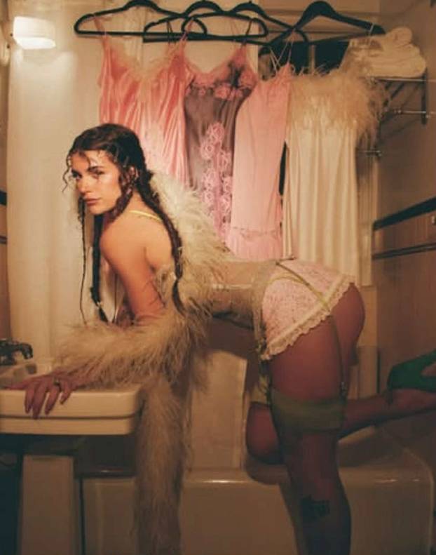 FOTO Kreatorica sadržaja za odrasle otkrila studentima ono što se ne uči iz knjiga!