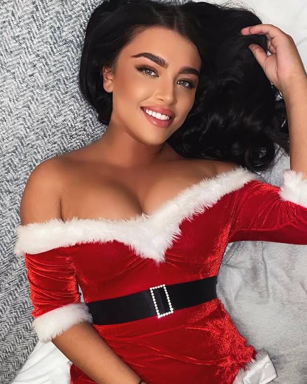 FOTO Istaknula je grudi za Dan zaljubljenih pa ju izvrijeđali: 'Slomila me tolika mržnja'