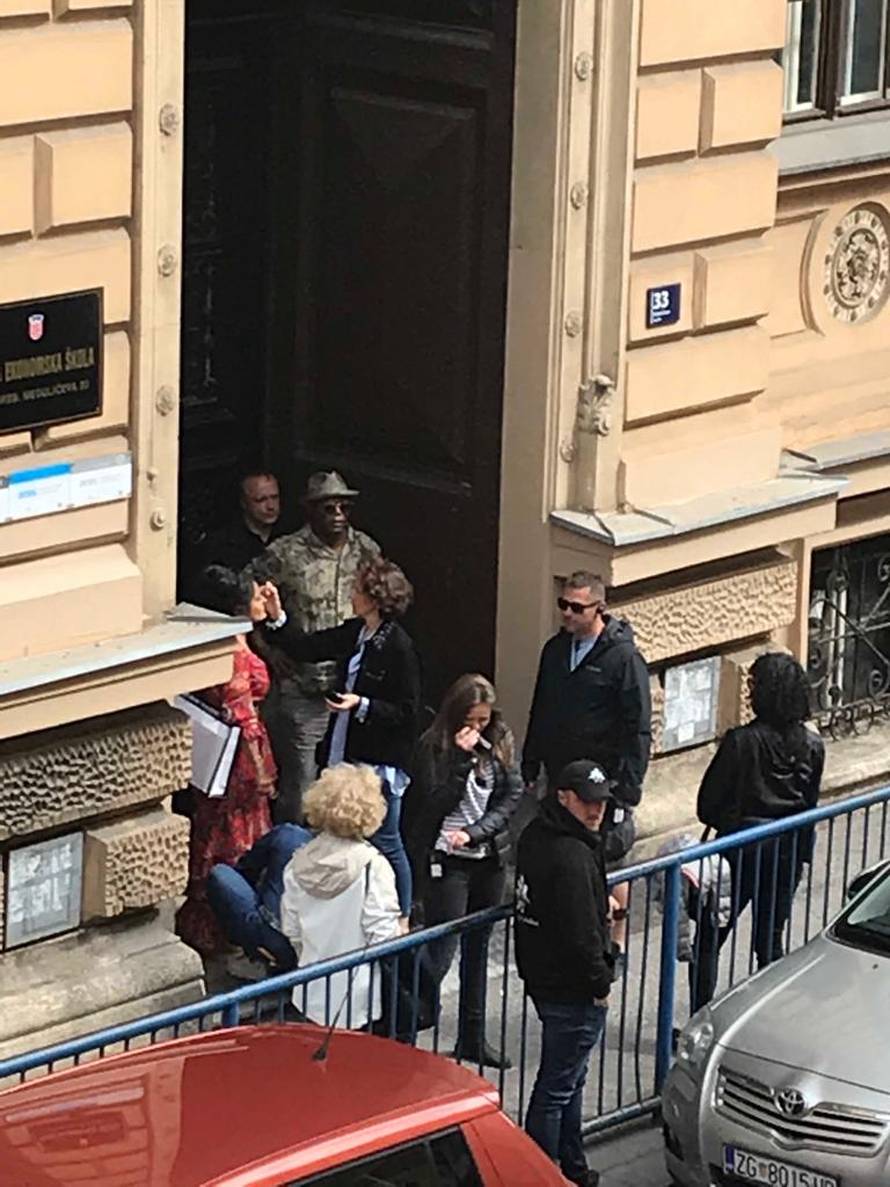 Frka u školi: Salma i Jackson u ekonomskoj, učenika nigdje...