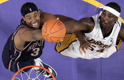 NBA: Usporena snimka za utvrđivanje prekršaja