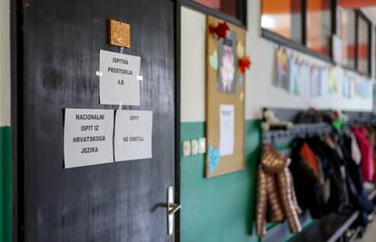 Želite ih potaknuti da dobro napišu ispite? Nemojte im reći da ćete im smanjiti ocjenu