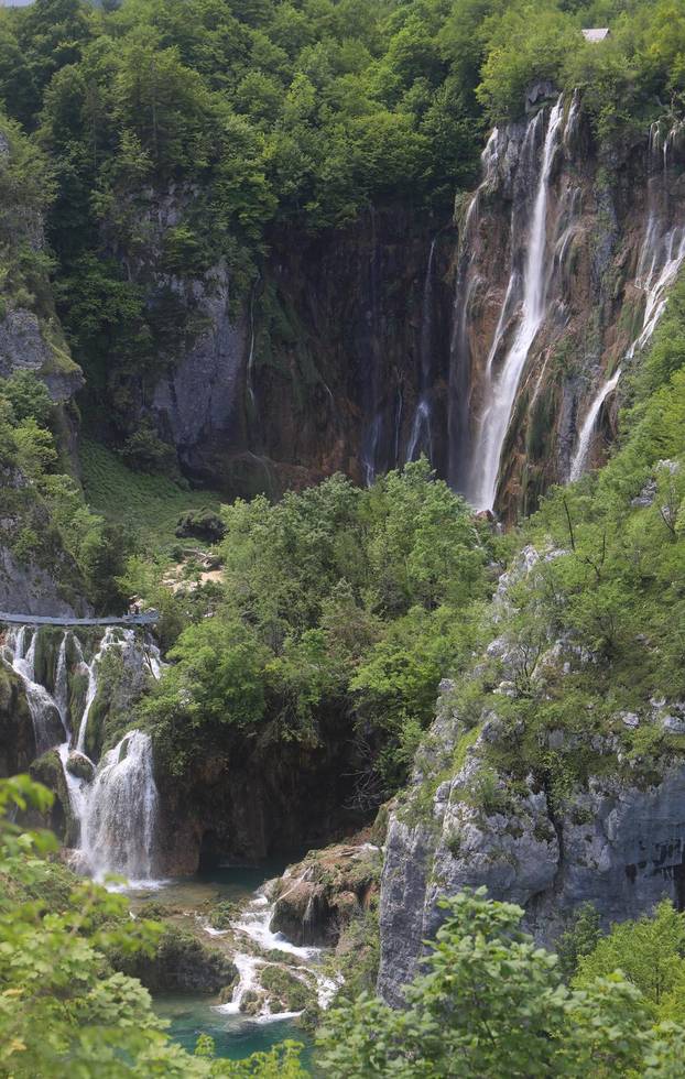 Turisti na Plitvicama