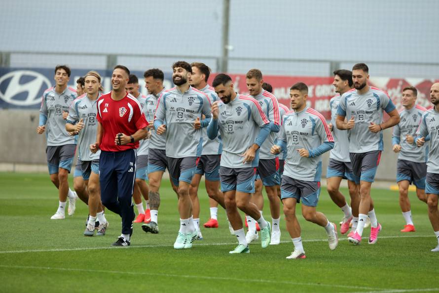 Rijeka: Trening hrvatskih nogometnih reprezentativaca