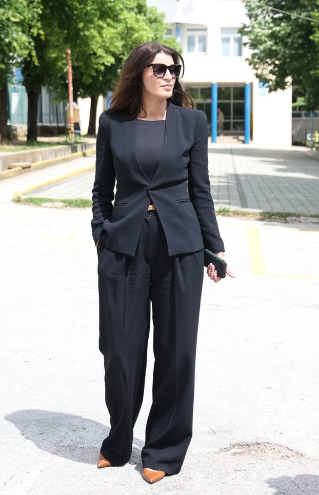 Šibenik: Josipa PlesliÆ pristupila je glasanju za gradonaèelnicu Knina.