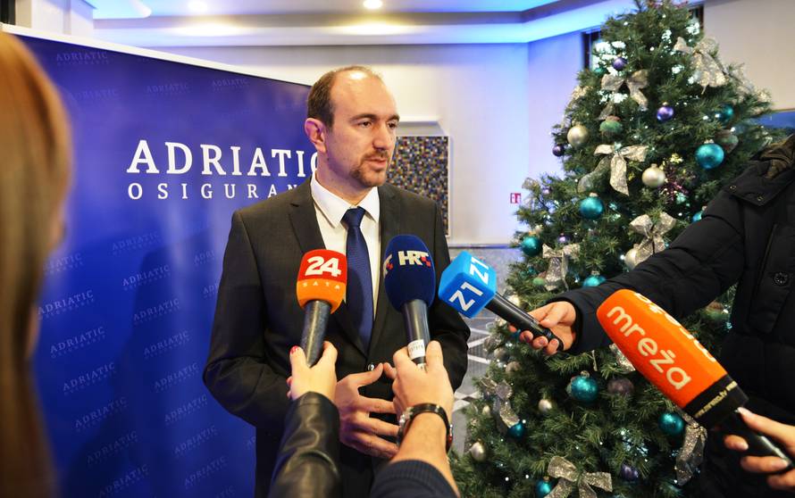 Jadransko mijenja ime u Adriatic osiguranje i širi se