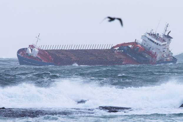 The vessel Hagland Captain is seen in the same area as the cruise ship Viking Sky