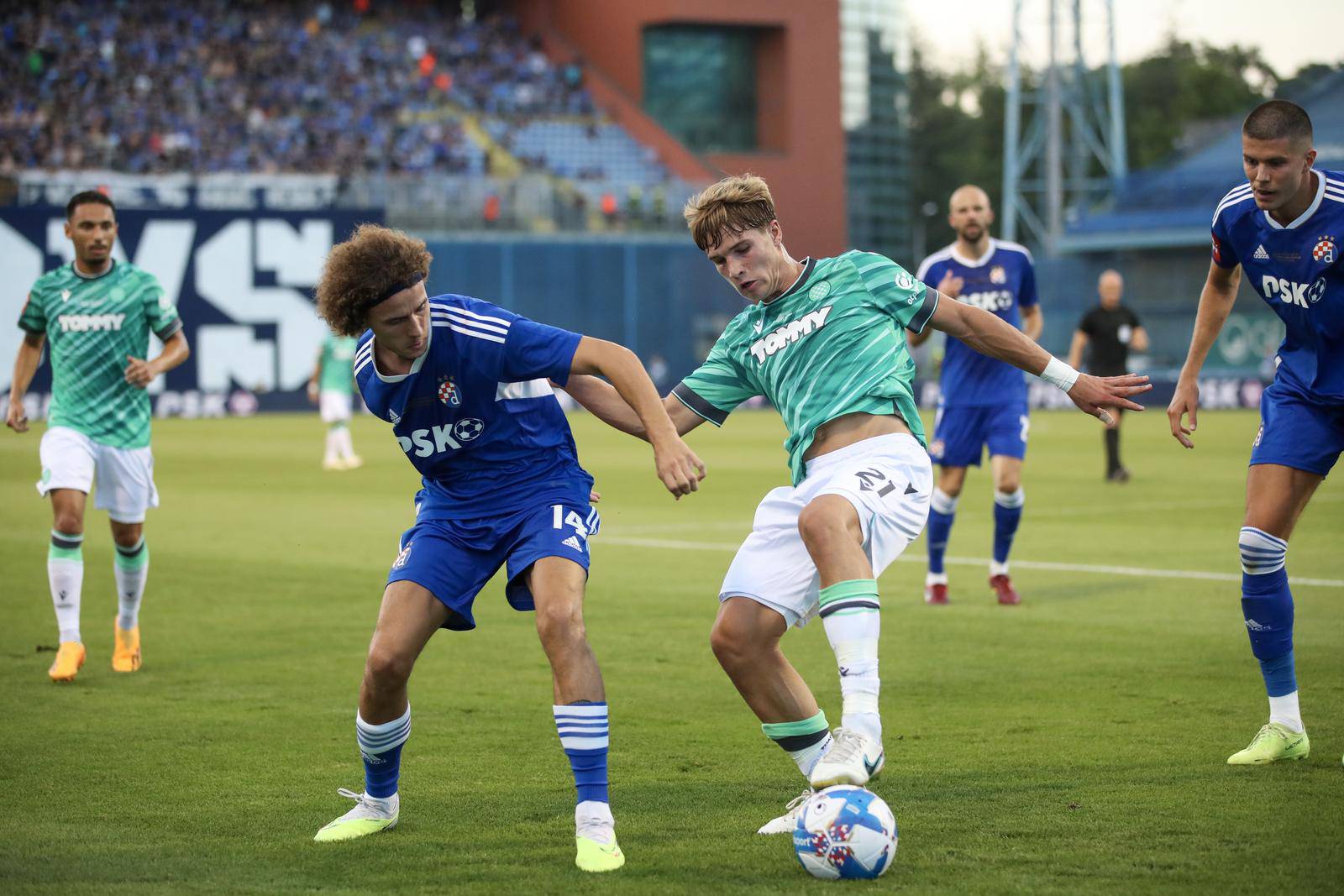 Zagreb: Dinamo i Hajduk bore se za prvi trofej u sezoni u susretu SuperSport Superkupa