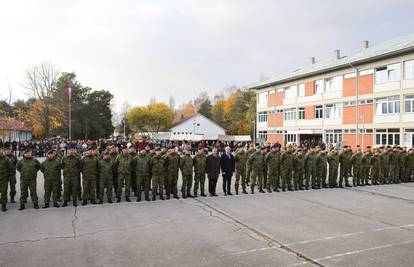 FOTO 151 vojnik ide na Kosovo