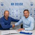 Poms potpisao novi ugovor s Osijekom: Trener je do 2024.
