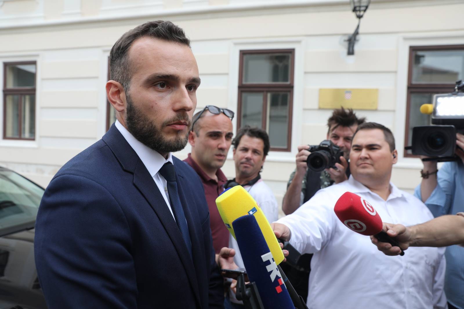Zagreb: Novi ministri dolaze u Banske dvore