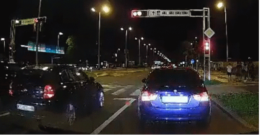 Dramatična snimka iz Zagreba: Auto skoro pokupio biciklista koji je prošao kroz crveno