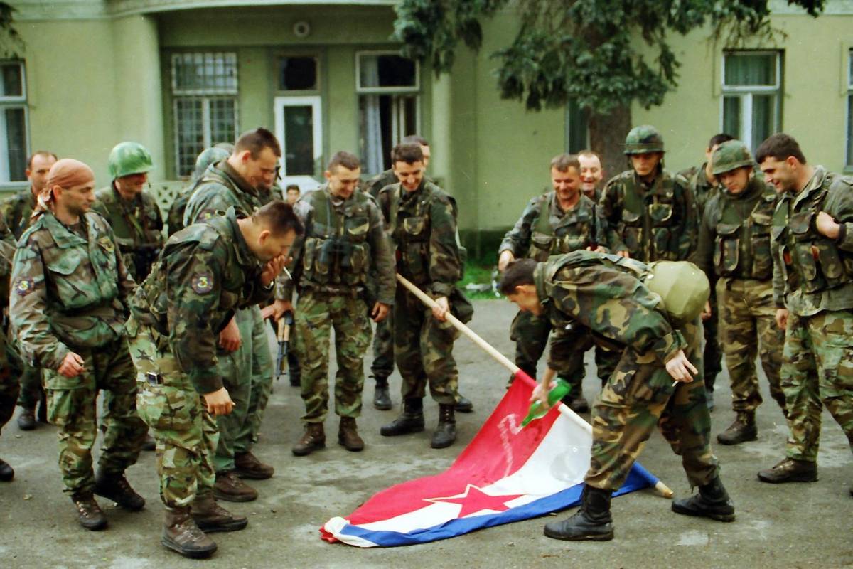 VIDEO 'Bljesak u pet minuta': Prvi dan zbrisao im general, četnici iz osvete gađali Zagreb