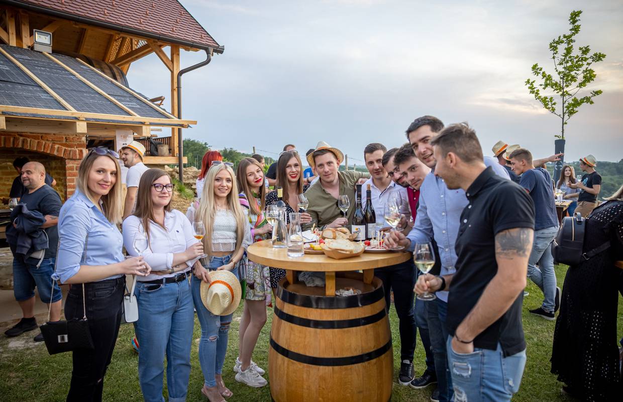 Rezervirajte datum 13.-15. svibnja za posjet međimurskom vinskom festivalu – Urbanovo