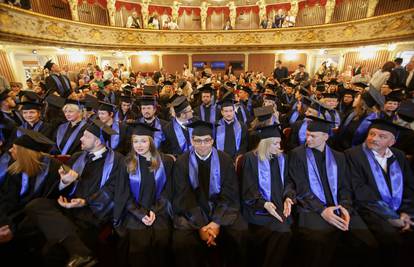 Sveučilište u Zagrebu dobilo je 368 novih doktora znanosti