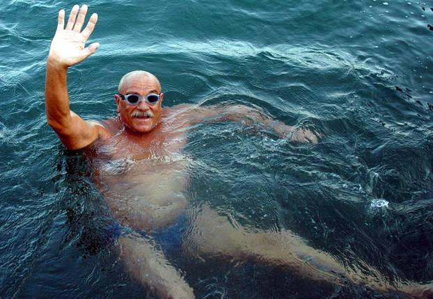 Split: Nakon te&scaron;ke bolesti preminuo pliva? Veljko Rogo&scaron;i?, arhiva