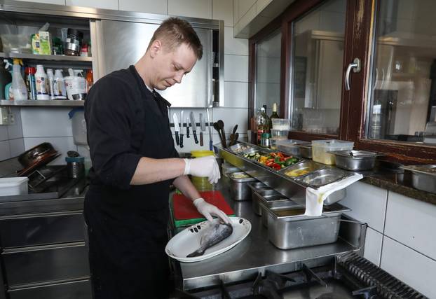 Kuhinja u konobi Bonaca