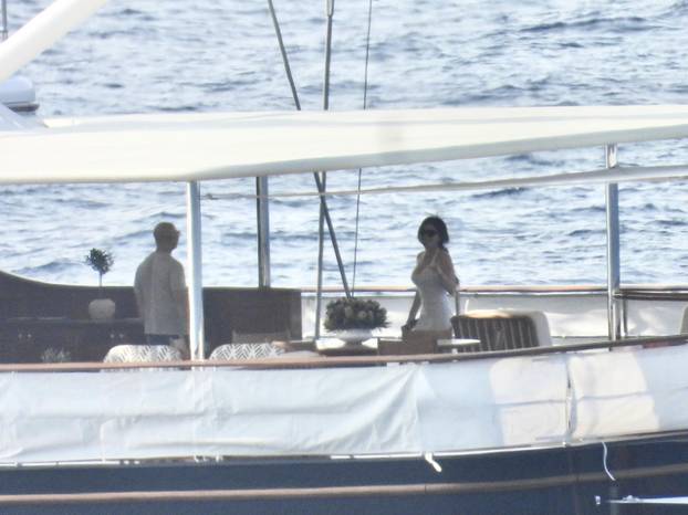 Jeff Bezos uoči svadbe stoljeća uživa u Hrvatskoj sa zaručnicom Lauren Sanchez